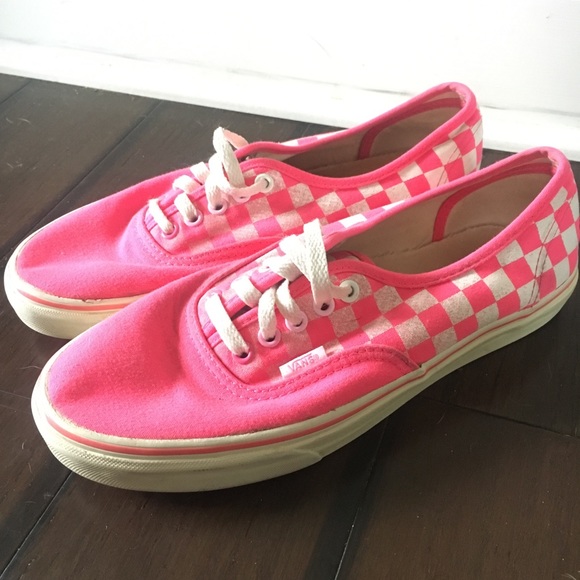 neon pink checkered vans